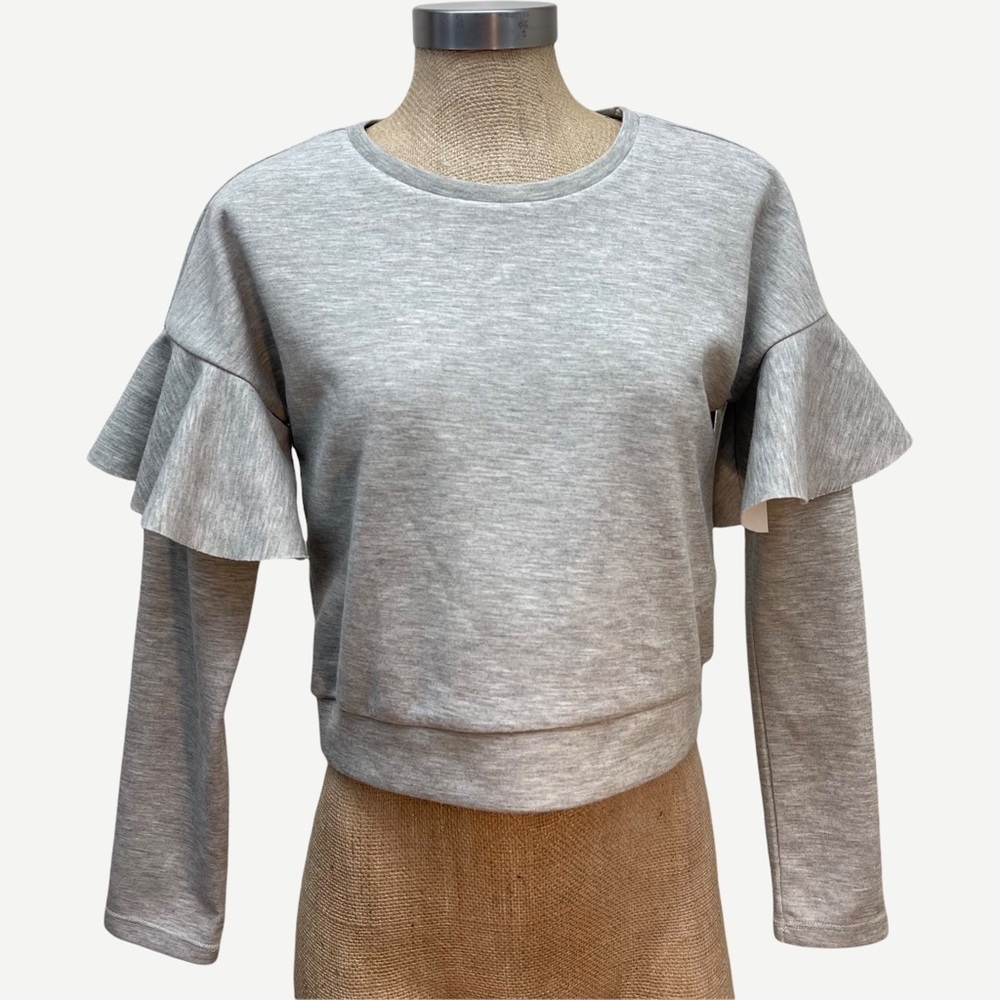 Romeo‎ + JULIET Crop Grey Ruffle Sleeve Sweater